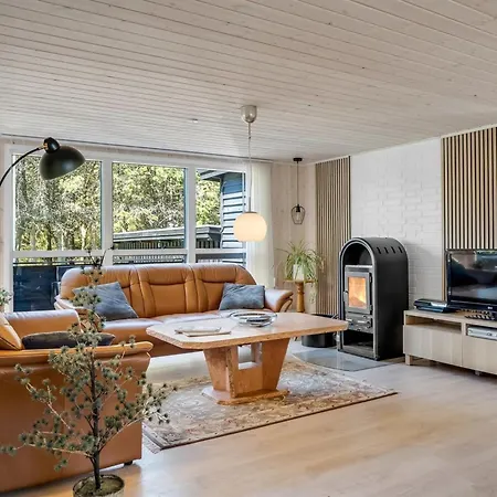 Feriehus Siljan - From The Sea By Interhome Hals